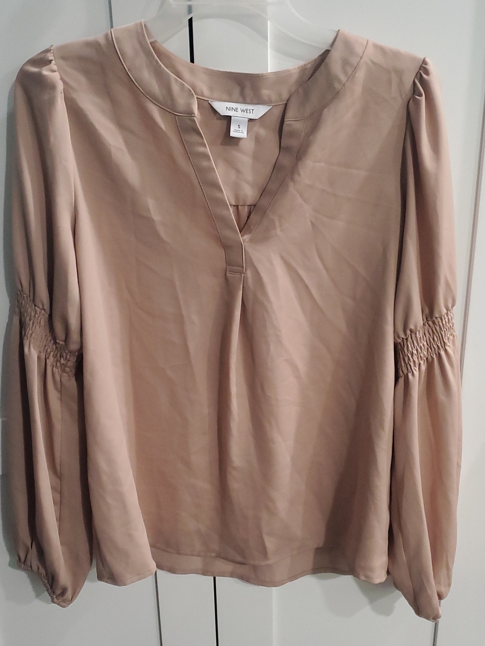 Nine West Taupe Smocked-Sleeve V-Neck Blouse
